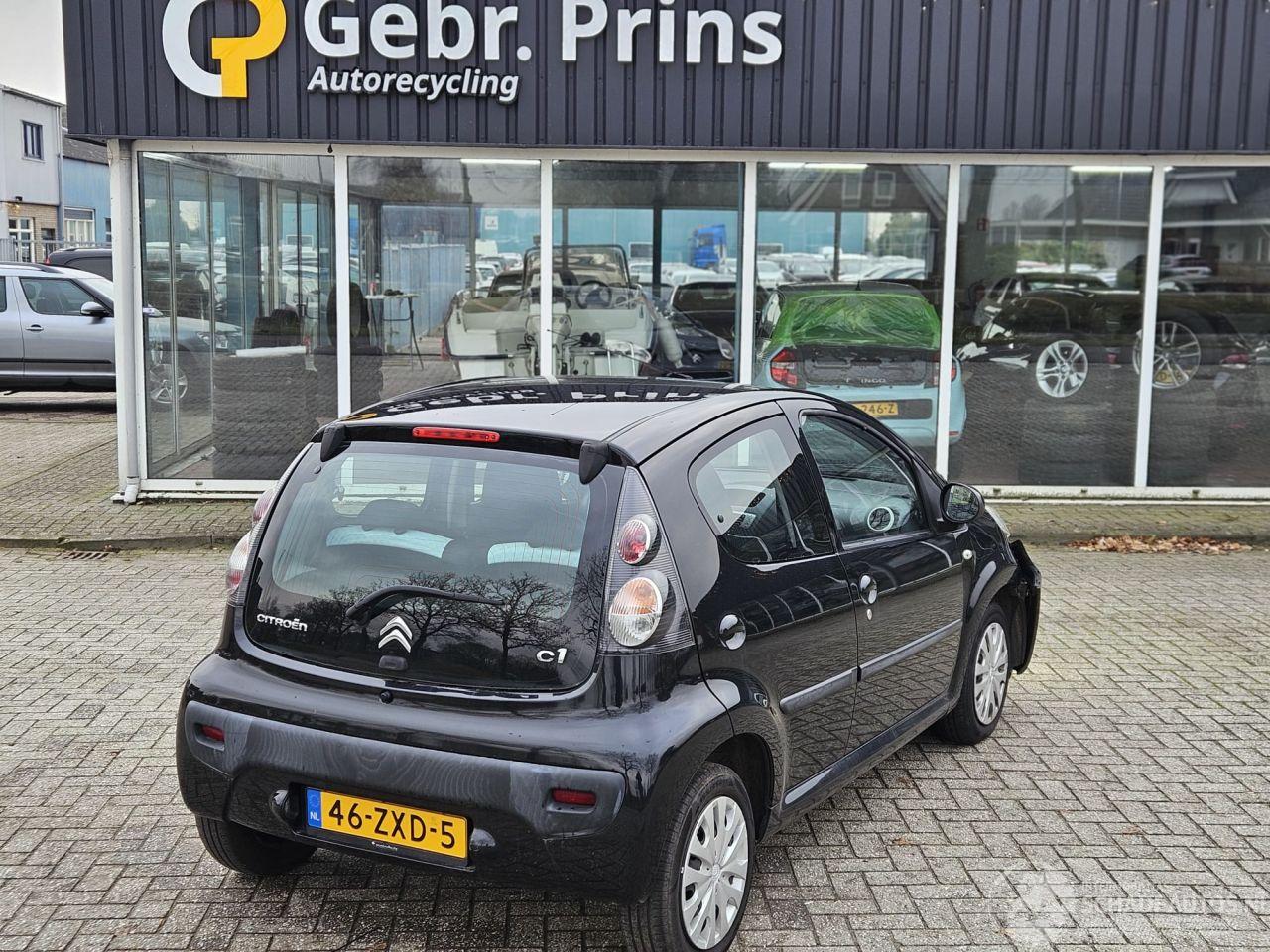 Citroën C1 1.0 12V Hatchback  Benzine 998cc 50kW (68pk) FWD