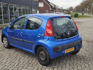 Peugeot 107 1.0 12V Hatchback  Benzine 998cc 50kW (68pk) FWD picture 3