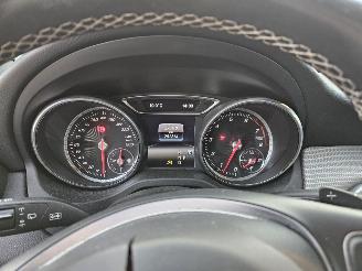 Mercedes Cla-klasse 1.6 CLA-180 16V Combi/o  Benzine 1.595cc 90kW (122pk) FWD picture 13