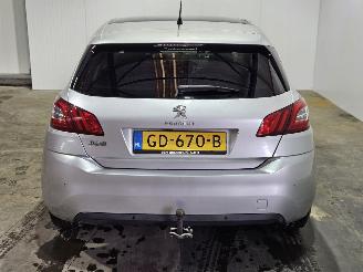 Peugeot 308 1.2 12V e-THP PureTech 130 Hatchback 4Dr Benzine 1.199cc 96kW (131pk) FWD picture 4