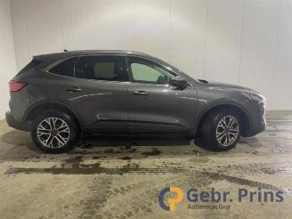 Vrakbiler auto Ford Kuga Kuga III (DFK), SUV, 2019 2.5 PHEV 16V 2020/8