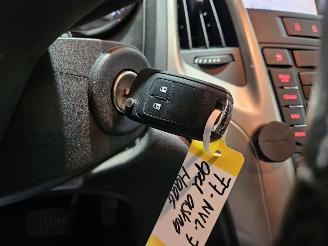 Opel Astra 1.6 16V AUT Ecotec Hatchback 4Dr Benzine 1.598cc 85kW (116pk) FWD picture 14