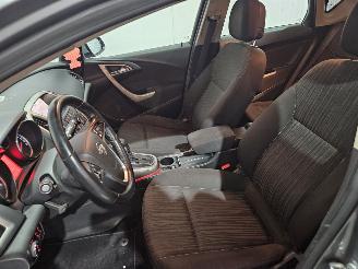 Opel Astra 1.6 16V AUT Ecotec Hatchback 4Dr Benzine 1.598cc 85kW (116pk) FWD picture 9