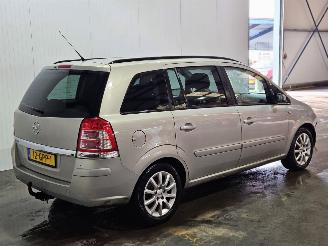skadebil auto Opel Zafira 1.8 16V 7 Pers Ecotec MPV  Benzine 1.796cc 103kW (140pk) FWD 2008/8