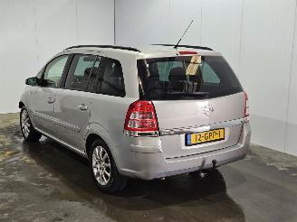 Opel Zafira 1.8 16V 7 Pers Ecotec MPV  Benzine 1.796cc 103kW (140pk) FWD picture 7