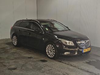 Auto incidentate Opel Insignia SPORTS TOURER 2.0 Turbo 16V Ecotec Combi/o  Benzine 1.998cc 162kW (220pk) FWD 2009/5