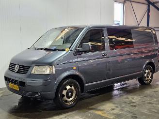 skadebil bedrijf Volkswagen Transporter 2.5 TDi MPV  Diesel 2.460cc 128kW (174pk) FWD 2004/4