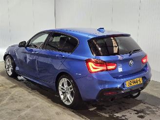BMW 1-serie 116i 1.5 12V Hatchback 4Dr Benzine 1.499cc 80kW (109pk) RWD picture 8