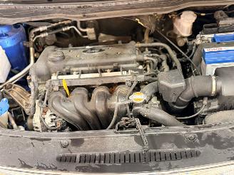 Hyundai I-20 1.4i 16V Hatchback  Benzine 1.396cc 74kW (101pk) FWD picture 13