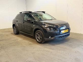 skadebil auto Citroën C4 cactus 1.2 PureTech 110 12V Hatchback 4Dr Benzine 1.199cc 81kW (110pk) FWD 2017/6
