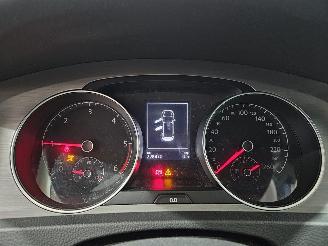 Volkswagen Golf 1.6 TDI BlueMotion 16V Combi/o  Diesel 1.598cc 81kW (110pk) FWD picture 16