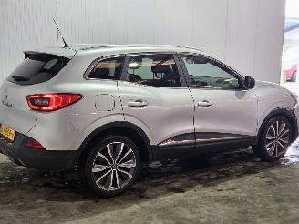 Schadeauto Renault Kadjar 1.2 Energy TCE 130 SUV  Benzine 1.197cc 96kW (131pk) FWD 2016/12