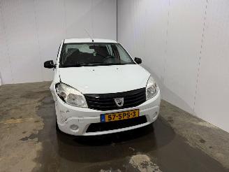 Dacia Sandero 1.2 16V Hatchback  Benzine 1.149cc 55kW (75pk) FWD picture 4
