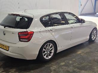 skadebil auto BMW 1-serie 116i 1.6 16V Hatchback 4Dr Benzine 1.598cc 100kW (136pk) RWD 2 2012/6