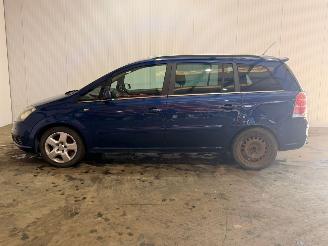Opel Zafira 2.2 16V 7-seats Direct Ecotec MPV  Benzine 2.198cc 110kW (150pk) FWD picture 6