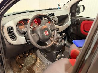 Fiat Panda 0.9 TwinAir 60 Hatchback  Benzine 964cc 44kW (60pk) FWD picture 13