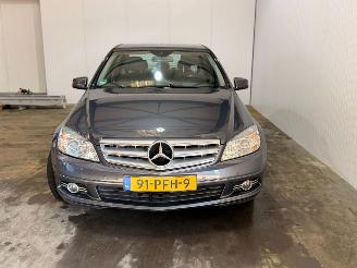 Mercedes C-klasse 2.2 C-180 CDI 16V BlueEFFICIENCY Sedan 4Dr Diesel 2.148cc 88kW (120pk) RWD picture 4