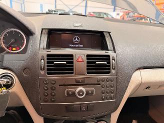 Mercedes C-klasse 2.2 C-180 CDI 16V BlueEFFICIENCY Sedan 4Dr Diesel 2.148cc 88kW (120pk) RWD picture 12