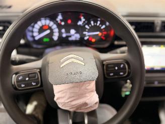 Citroën C3 1.2 Vti 12V PureTech Hatchback  Benzine 1.199cc 61kW (83pk) FWD picture 17