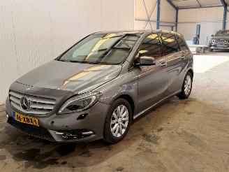 Mercedes B-klasse 1.6 B-180 BlueEFFICIENCY Turbo 16V Hatchback  Benzine 1.595cc 90kW (122pk) FWD picture 5