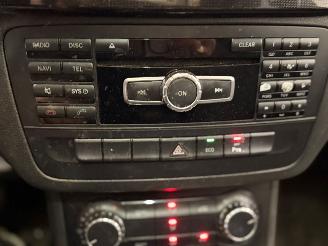 Mercedes B-klasse 1.6 B-180 BlueEFFICIENCY Turbo 16V Hatchback  Benzine 1.595cc 90kW (122pk) FWD picture 14