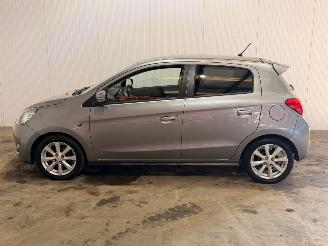 Mitsubishi Space-star 1.2 12V Hatchback  Benzine 1.193cc 59kW (80pk) FWD picture 6