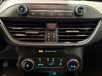 Ford Focus 1.0 Ti-VCT EcoBoost 12V 100 Combi/o  Benzine 999cc 74kW (101pk) FWD picture 13