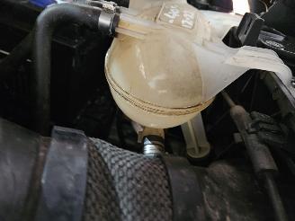 Fiat 500L 0.9 TwinAir Turbo 105 MPV  Benzine 875cc 77kW (105pk) FWD picture 8