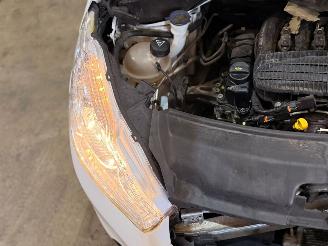 Peugeot 208 1.0 Vti 12V PureTech Hatchback  Benzine 999cc 50kW (68pk) FWD picture 12