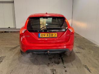 Volvo V-60 1.6 T3 16V Combi/o  Benzine 1,598cc 110kW (150pk) FWD picture 2