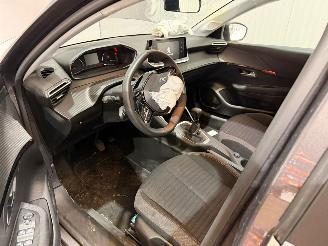 Peugeot 208 1.2 Vti 12V PureTech 100 Hatchback 4Dr Benzine 1.199cc 74kW (101pk) FWD picture 12