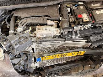 Peugeot 208 1.2 Vti 12V PureTech 100 Hatchback 4Dr Benzine 1.199cc 74kW (101pk) FWD picture 11