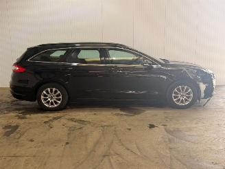 Ford Mondeo 1.0 EcoBoost 12V Combi/o  Benzine 998cc 92kW (125pk) FWD picture 5