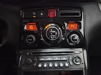 Citroën C3 picasso 1.6 16V VTI 120 MPV  Benzine 1.598cc 88kW (120pk) FWD picture 12