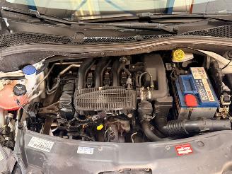 Peugeot 208 1.2 Vti 12V PureTech 82 Hatchback  Benzine 1.199cc 60kW (82pk) FWD picture 12