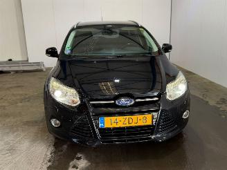Ford Focus 1.0 Ti-VCT EcoBoost 12V 125 Combi/o  Benzine 998cc 92kW (125pk) FWD picture 2