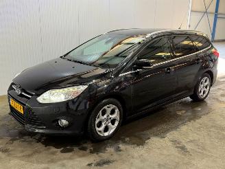 Ford Focus 1.0 Ti-VCT EcoBoost 12V 125 Combi/o  Benzine 998cc 92kW (125pk) FWD picture 3
