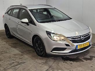 Opel Astra SPORTS TOURER 1.6 CDTI 110 16V Combi/o  Diesel 1.598cc 81kW (110pk) FWD picture 5