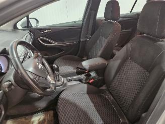 Opel Astra SPORTS TOURER 1.6 CDTI 110 16V Combi/o  Diesel 1.598cc 81kW (110pk) FWD picture 10