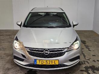 Opel Astra SPORTS TOURER 1.6 CDTI 110 16V Combi/o  Diesel 1.598cc 81kW (110pk) FWD picture 4