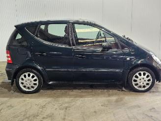 Mercedes A-klasse 1.4 A-140 AUTOMAAT Hatchback  Benzine 1.397cc 60kW (82pk) picture 2