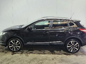 Nissan Qashqai 1.6 DIG-T 163 16V SUV  Benzine 1.598cc 120kW (163pk) picture 2