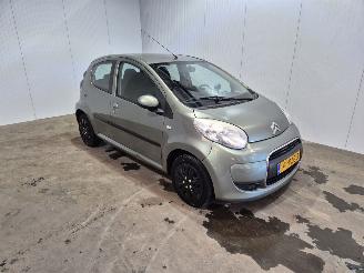 Coche accidentado Citroën C1 1.0 12V Hatchback  Benzine 998cc 50kW (68pk) FWD 2011/4