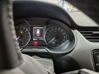 Skoda Octavia 1.6 TDI GreenTec 16V Combi/o 4Dr Diesel 1.598cc 77kW (105pk) FWD picture 9