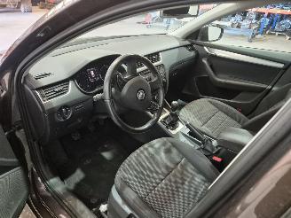 Skoda Octavia 1.6 TDI GreenTec 16V Combi/o 4Dr Diesel 1.598cc 77kW (105pk) FWD picture 8