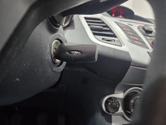 Ford Fiesta 1.25 16V Hatchback  Benzine 1,242cc 44kW (60pk) picture 16