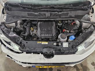 Volkswagen Up! 1.0 12V 60 Hatchback  Benzine 999cc 44kW (60pk) FWD picture 9