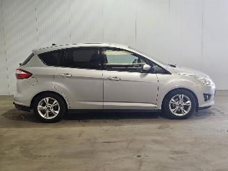 Ford C-Max 1.0 Ti-VCT EcoBoost 12V 125 MPV  Benzine 998cc 92kW (125pk) FWD picture 2