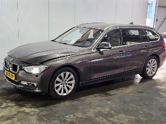 BMW 3-serie 316i 1.6 16V Combi/o  Benzine 1.598cc 100kW (136pk) RWD picture 3