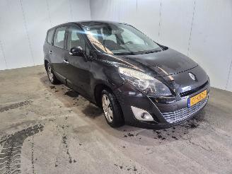 skadebil auto Renault Grand-scenic 1.4 16V TCe 130 MPV  Benzine 1.397cc 96kW (131pk) FWD 2009/10